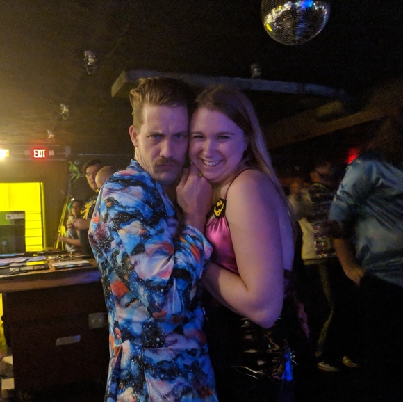 Meet your Posher!! - Picture 4 of 5